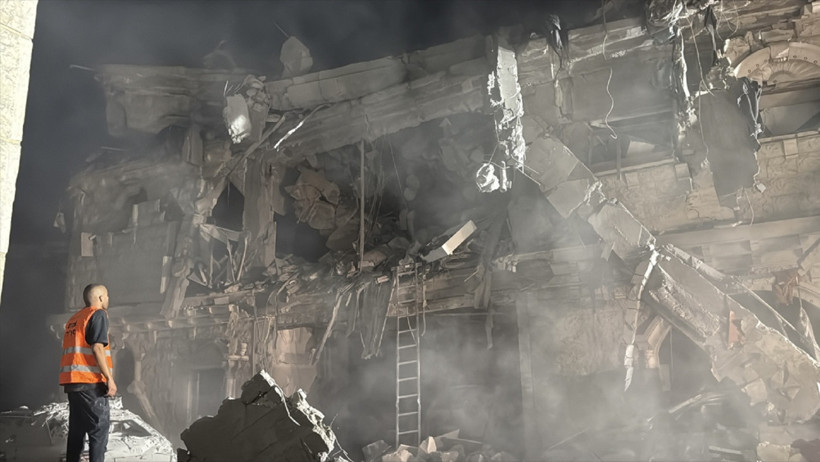 İsrail ve İran savaşında 3. gün! İran'dan sert karşı saldırı. Gece boyunca füze yağmuru... - Resim : 3