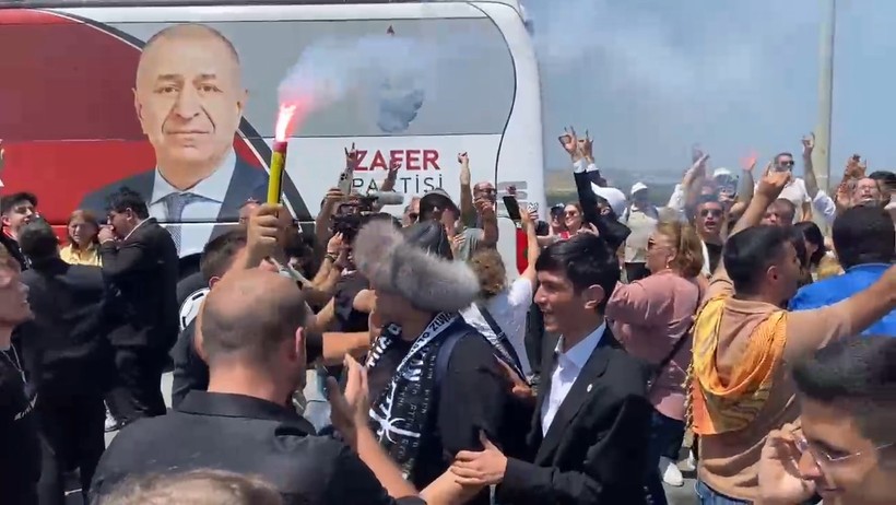 5 aydır tutuklu bulunan Ümit Özdağ hakkında karar! Hapis cezası ve tahliye... Özdağ'dan ilk açıklama - Resim : 3
