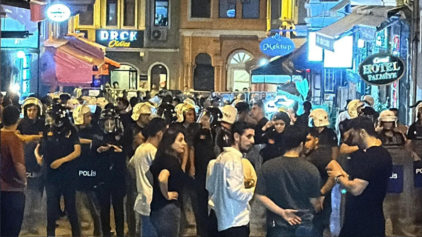 Leman Dergisi'nin skandal karikatürüne siyasilerden peş peşe tepkiler - Resim : 3