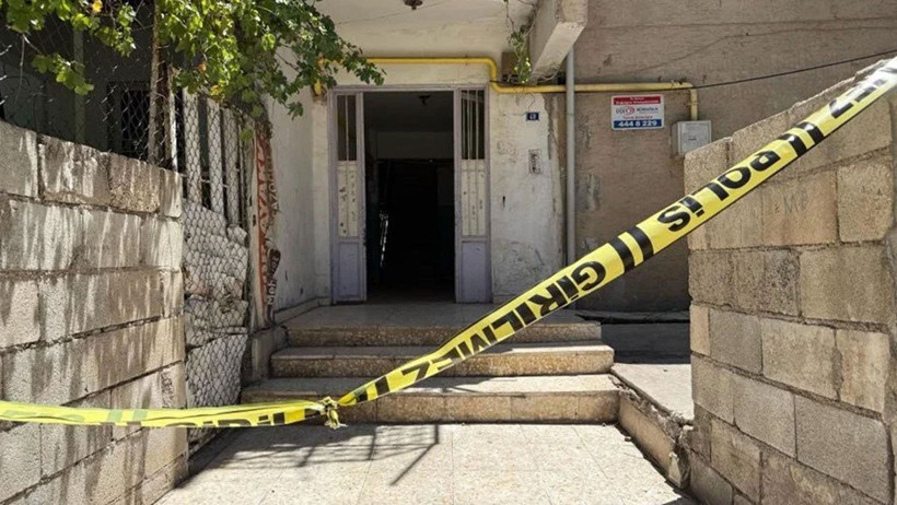 Gaziantep'te korkunç olay: İntihar etmek isteyen kızını benzin döküp yaktı!