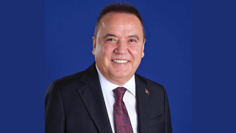 Tutuklu belediye başkanı hastaneye kaldırıldı