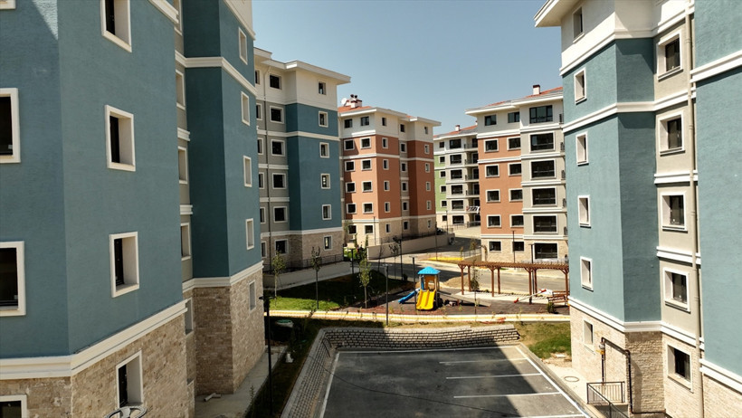 Hatay'da 576 konut tamamlandı! Müjdeyi Bakan Kurum duyurdu: İlmek ilmek işledik