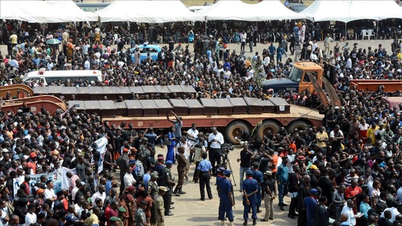 Çiftçilere silahlı saldırı! 27 kişi hayatını kaybetti