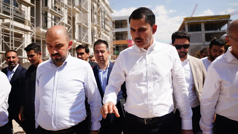 Bakan Kurum Malatya müteahhitleri bu sözlerle uyardı! "24 saat çalışın, her iskelede adam olacak"