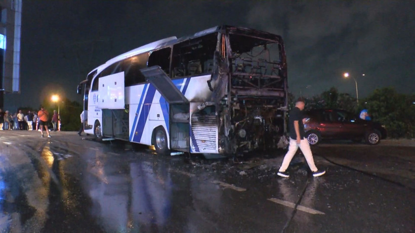 İstanbul'da yolcu otobüsünde korkunç yangın! - Resim : 3