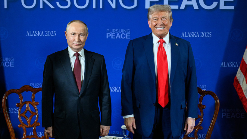 Dünya’nın gözü Alaska’da! Tarihi Trump – Putin zirvesi sona erdi! Rusya ile Ukrayna arasındaki buzları eritebilecek mi?