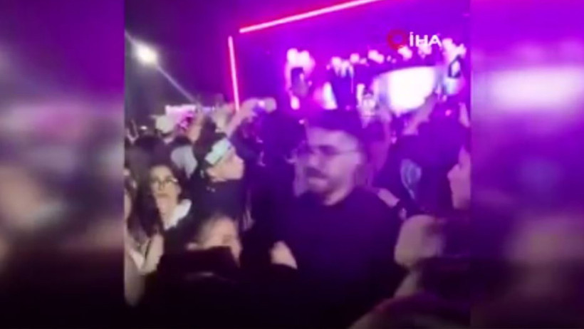 Manifest konserinde kavga! Tokat attı... O anlar kaydedildi