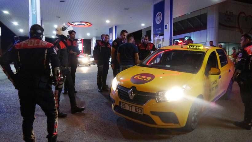 Altın borcu kavgasında kan aktı! Yaralılar var… - Resim : 7