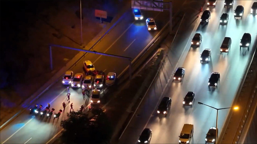 Trafik magandaları kıskıvrak yakalandı!