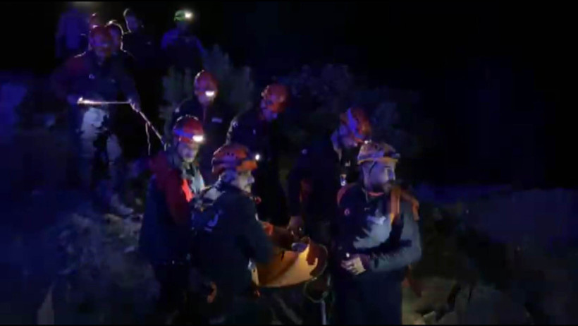 Kahreden ölüm! Genç kayalıkların dibinde bulundu