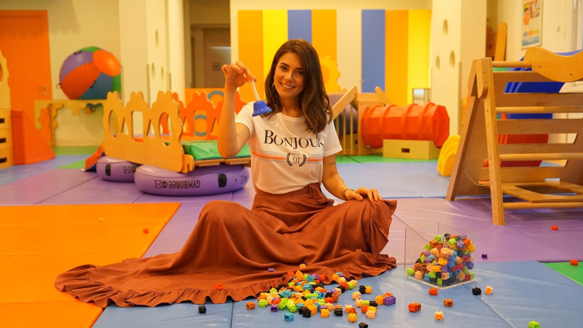 Buse Varol'un 'Çok Tatlı' heyecanı - Resim : 2