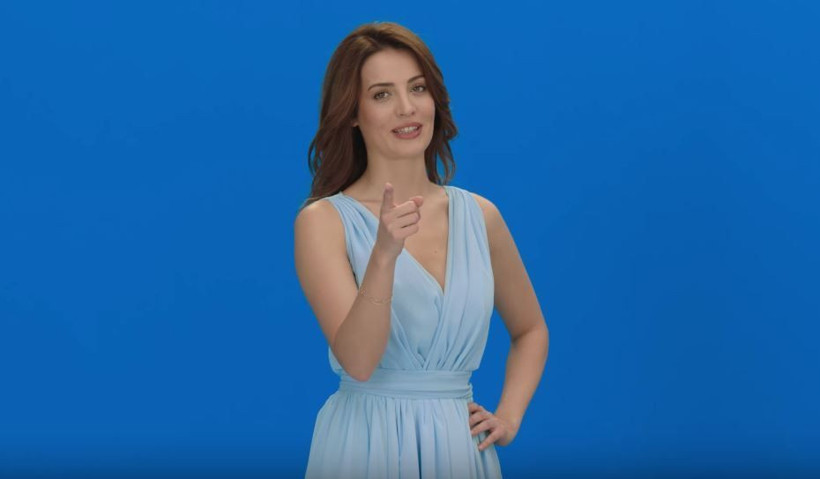 Ünlü oyuncu 60 kez makyaj tazeledi