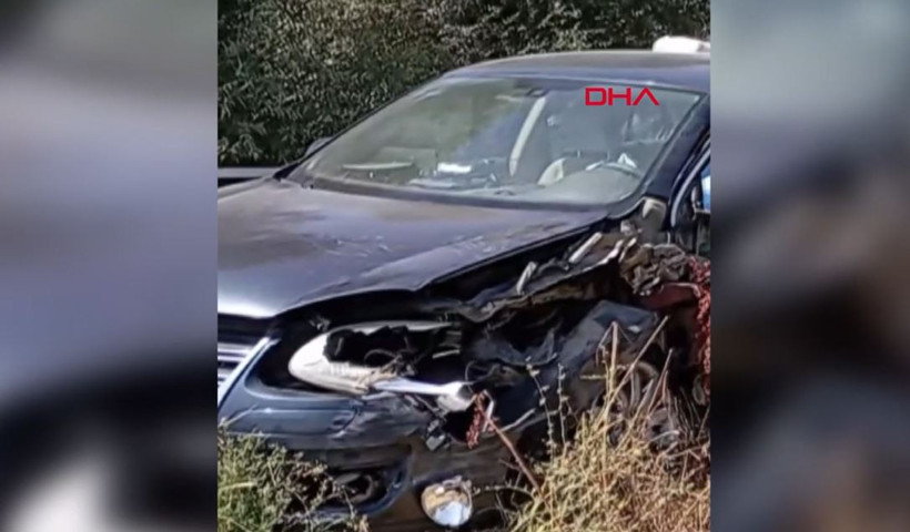 Otomobil bariyerlere çarptı: Ölü ve yaralılar var