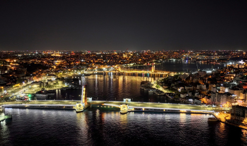 Yeni Galata Köprüsü'nde bakım onarım çalışması yapıldı