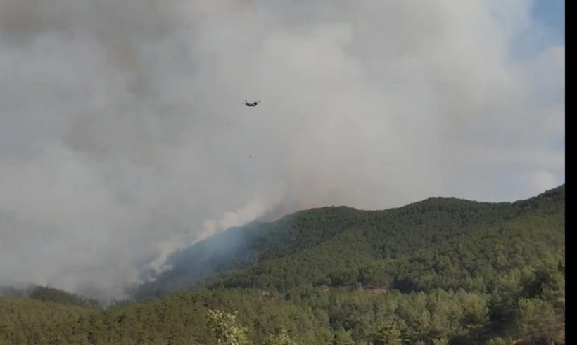 Orman yangını için zamanla yarış başladı! 6 köy tahliye edildi: 5 şüpheli gözaltında