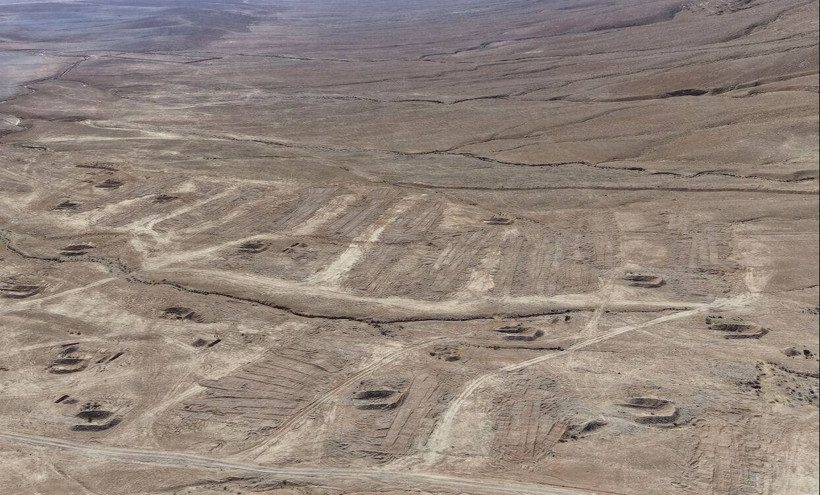 Esad rejiminin gizli operasyonu ortaya çıktı: Katliamı örtbas etmek için toplu mezarları taşıdı - Resim : 2