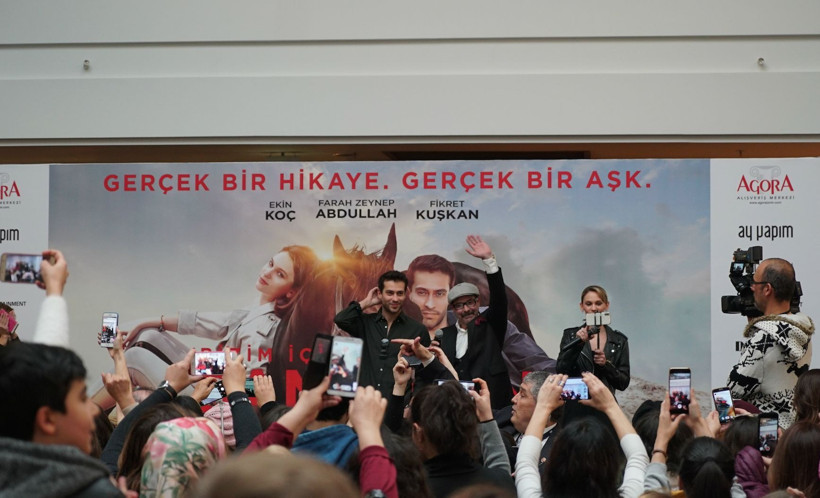 İzmir'de Şampiyon'a görkemli karşılama! - Resim : 2