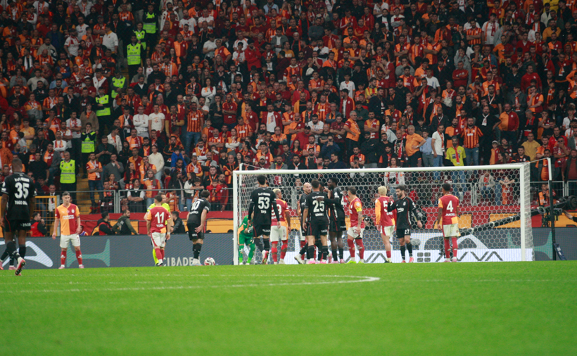 Nefes kesen maç! Galatasaray- Beşiktaş derbisinde kazanan çıkmadı - Resim : 3