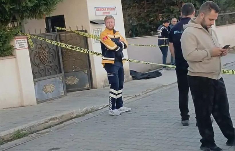 Yalova'da katliam! Tartıştığı eşini önce göğsünden sonra başından vurdu