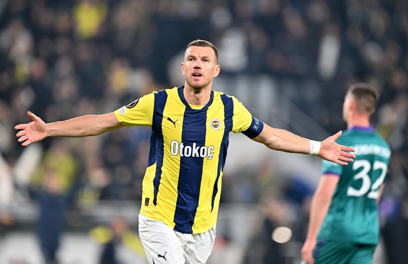 Kadıköy'de bayram havası! Fenerbahçe, Anderlecht'i farklı geçti. Avrupa Ligi'nde tur kapısı sonuna kadar aralandı - Resim : 2