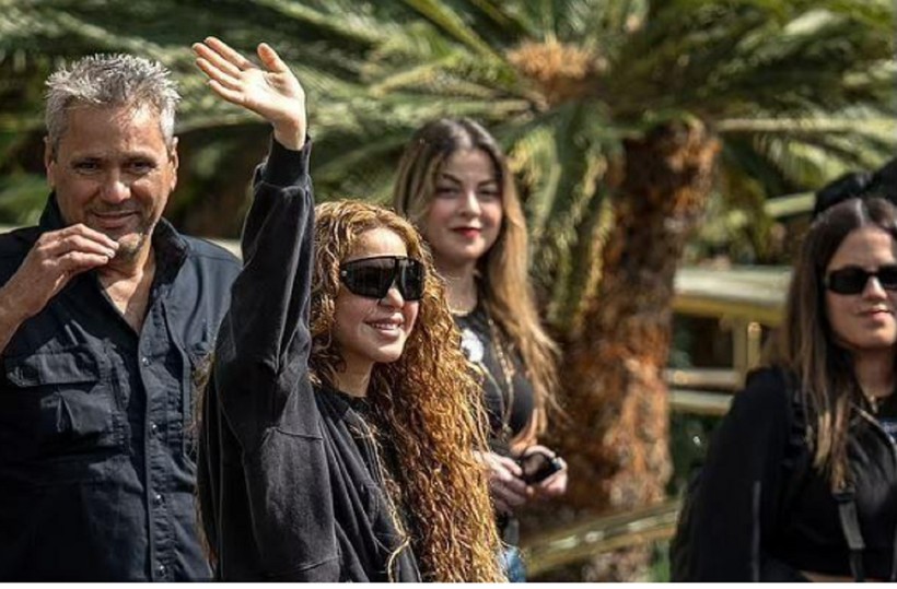 Shakira, hastaneye kaldırıldıktan sonra ilk kez görüntülendi - Resim : 2