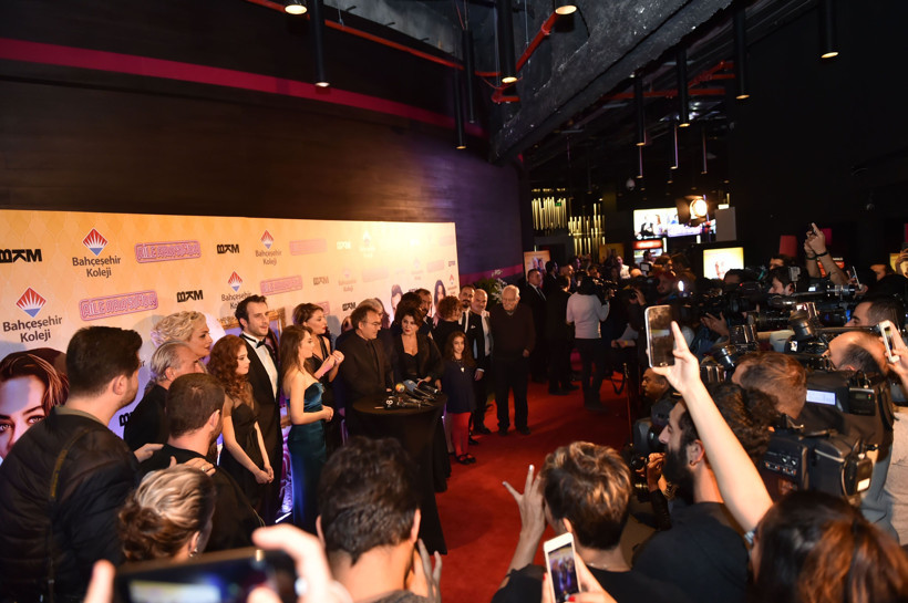 Aile Arasında filmine görkemli gala!