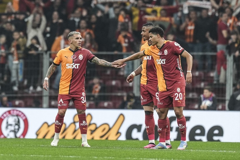 Haftanın açılış maçında sürpriz yok. Lider Galatasaray, Bodrumspor'u rahat oyun ve skorla geçti