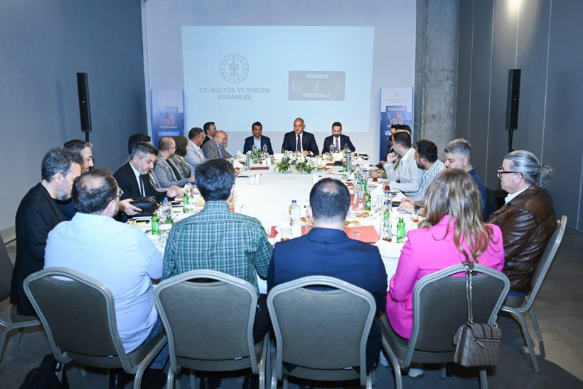 Bakan Ersoy müjdeleri peş peşe sıraladı! Türkiye’nin Kültür Ajandası belli oldu; Hakkari’ye kayak merkezi geliyor, gece müzeciliği genişliyor, halk plajları artıyor  - Resim : 3