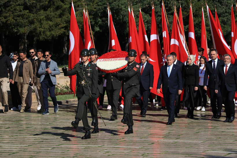 81 ilden gelen gençler, Ata'nın huzuruna çıktı