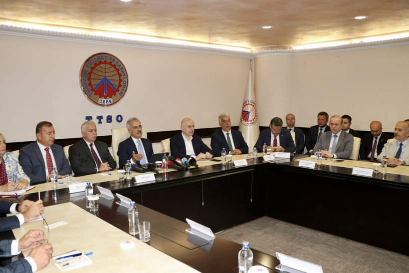 Bakan Uraloğlu: Denize yapılan üçüncü havalimanını tasarladık