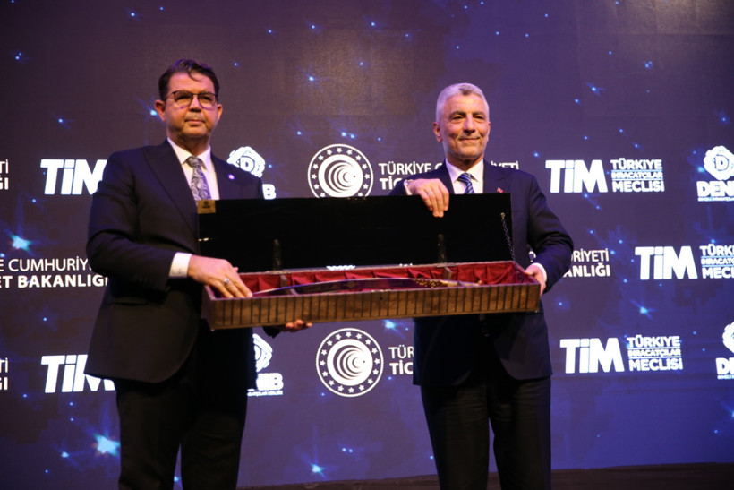 Ticaret Bakanı Ömer Bolat açıkladı! Yılın ikinci çeyreğinde yüzde 4,8 büyüdük - Resim : 3