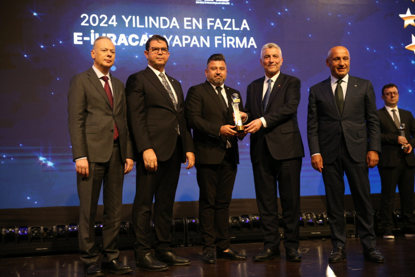 Ticaret Bakanı Ömer Bolat açıkladı! Yılın ikinci çeyreğinde yüzde 4,8 büyüdük - Resim : 2