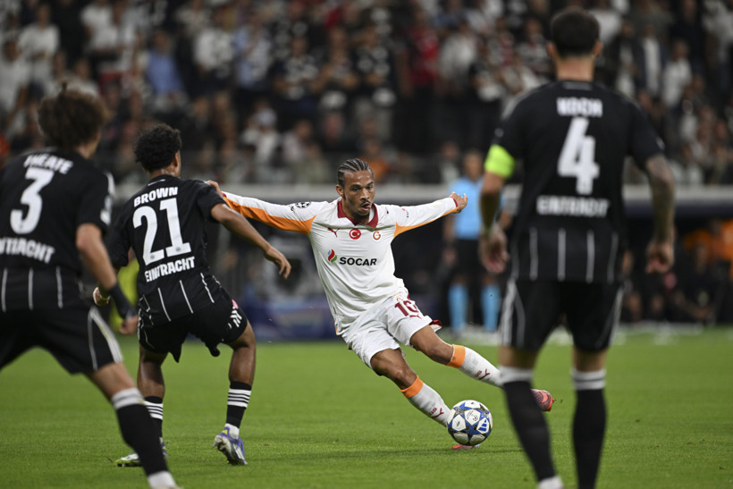 Şampiyonlar Ligi’nde şok skor! Galatasaray, Frankfurt’a yenildi