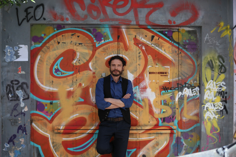 Hakan Eratik: Yeşim Salkım'la dost kalabilmemizin sebebi 'sevgi' - Resim : 3