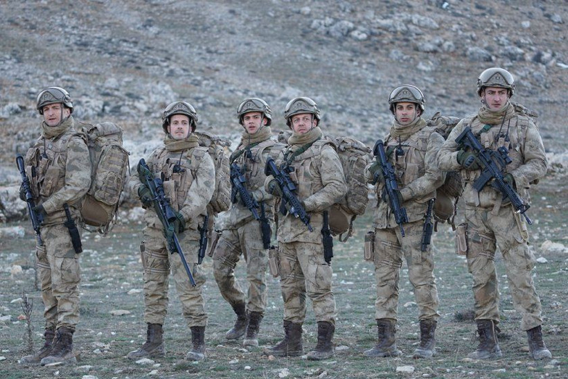 Savaşçı'nın Temo'su Nöbet'in Üstçavuş Vedat'ı oldu!