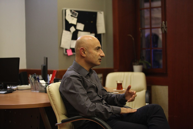 'Tablet bilgisayarlar köylere kadar gitti, biz hala yazı işlerine bir tomar kağıtla gidiyoruz' - Resim : 5