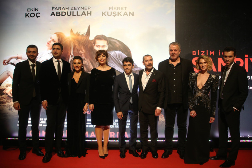 Şampiyon filminin galasında gözyaşları sel oldu! - Resim : 2