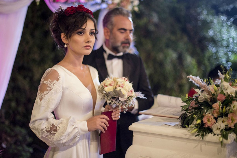 Sevgili Geçmiş'in ilk bölümüne Yurdaer Okur damga vuracak! - Resim : 2