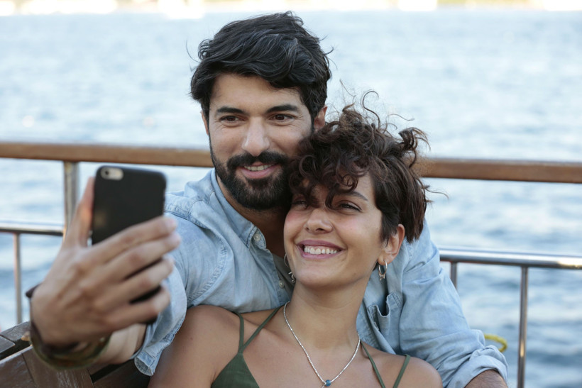 Bir Aşk İki Hayat filminin fragmanı yayınlandı!