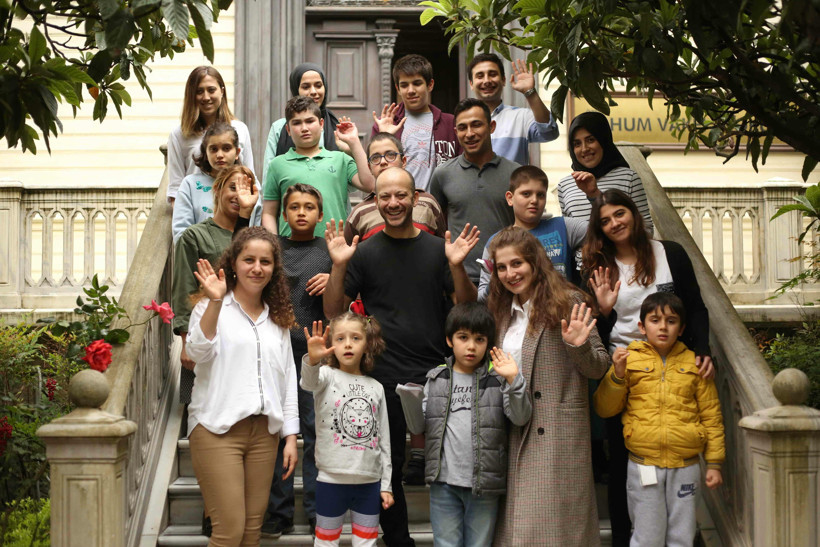 Çukur'un Aliço'su otizmli çocuklarla bir araya geldi! - Resim : 2