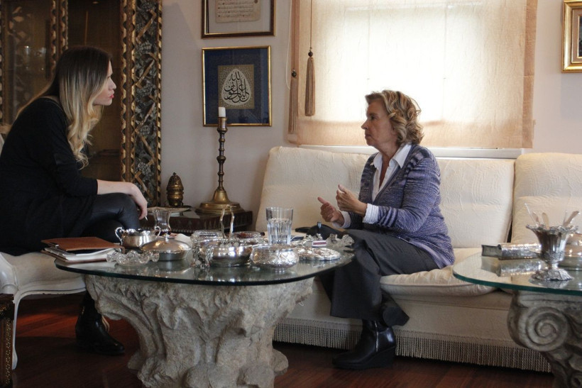 Cemaatçi mi? Oğluyla küs mü? Nagehan Alçı’yla görüşüyor mu? ‘Ev Gezmesi’ne neden gidiyor? Nazlı Ilıcak Medyatava’ya anlattı! - Resim : 9