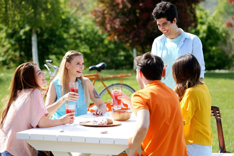 Ünlü şarkıcı Gökçe reklam yüzü oldu! - Resim : 2