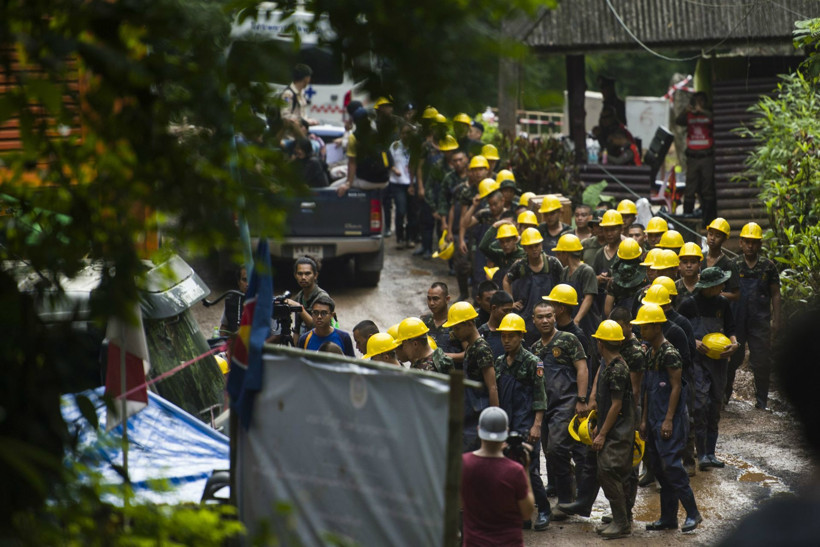 Dünyayı ayağı kaldıran Tayland Kurtarma Operasyonu DMAX'te!