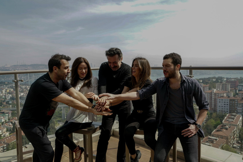 atv'den yeni dizi! Kadrosunda hangi ünlü isimler var? - Resim : 2