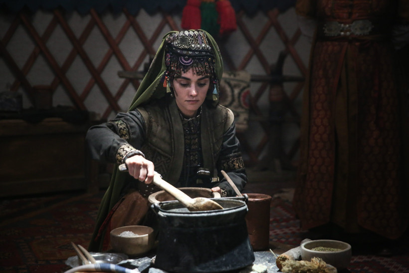 Diriliş Ertuğrul yeni hikayesi, yeni oyuncularıyla ekrana dönüyor! - Resim : 2