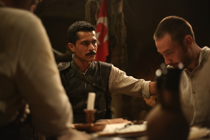 Mehmetçik Kutlu Zafer'e Türkiye’nin en büyük platosu! - Resim : 7