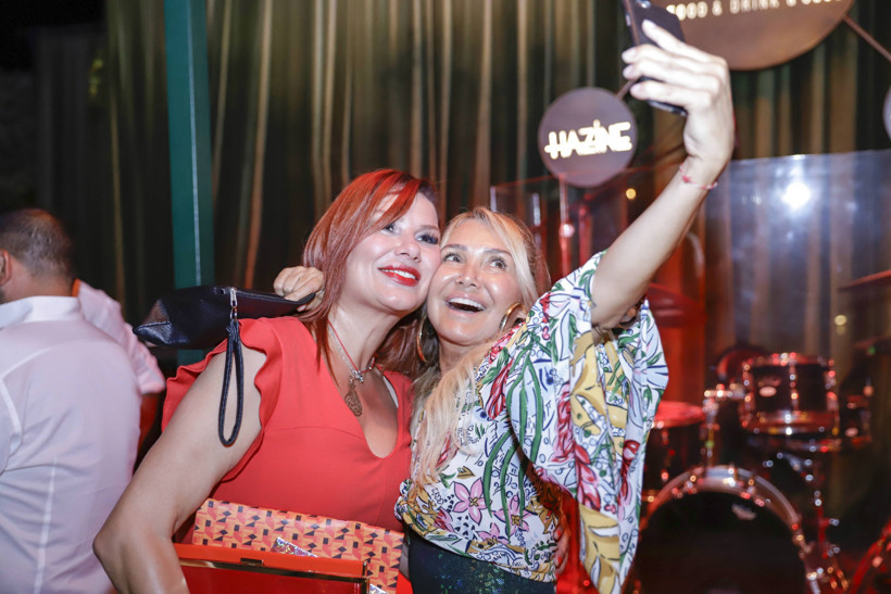 Deniz Seki‘nin doğum günü partisine ünlü akını! - Resim : 3