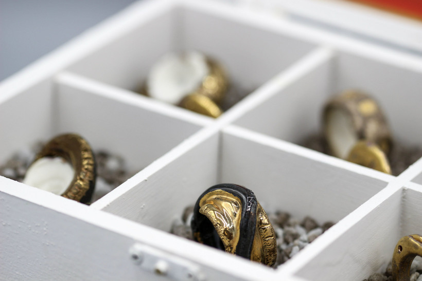 Seramik sanatçısı İrfan Aydın'dan takı koleksiyonu