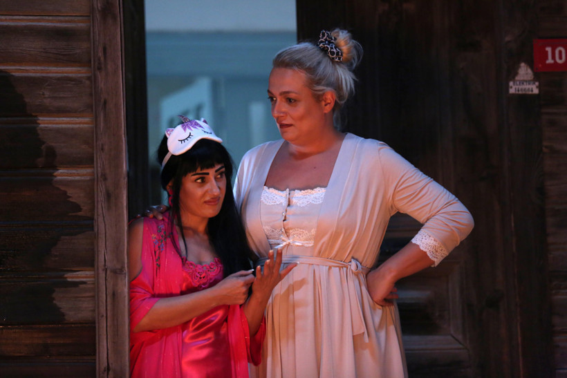 'Aile Arasında' filminin Behiye’si: Bana 'Bizim de halamız ol' diyorlar