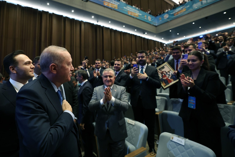 Cumhurbaşkanı Erdoğan'dan dikkat çeken açıklama: Yarın partimize yeni katılımlar olacak - Resim : 2